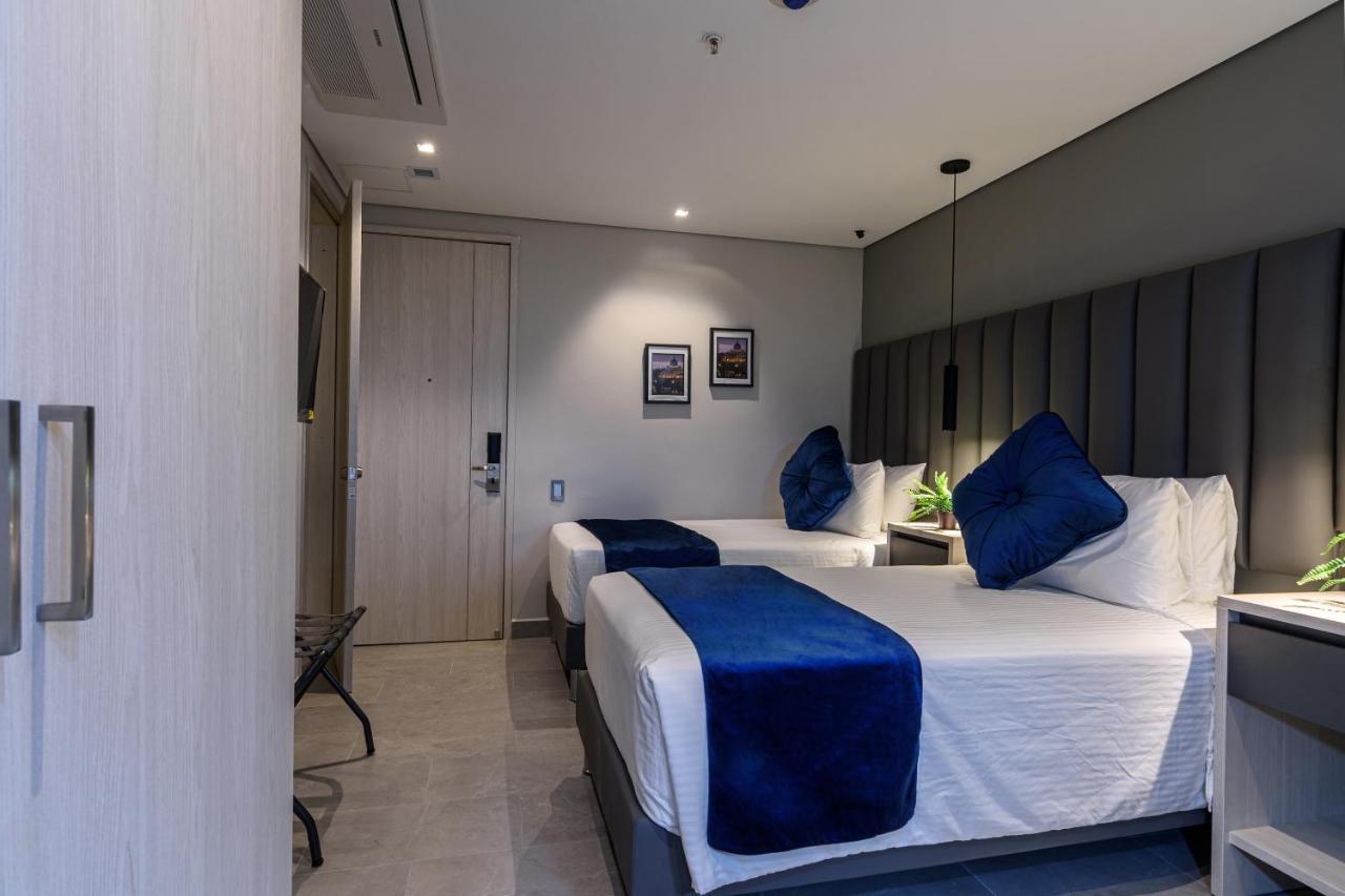 מדיין 4 Sur Hotel מראה חיצוני תמונה