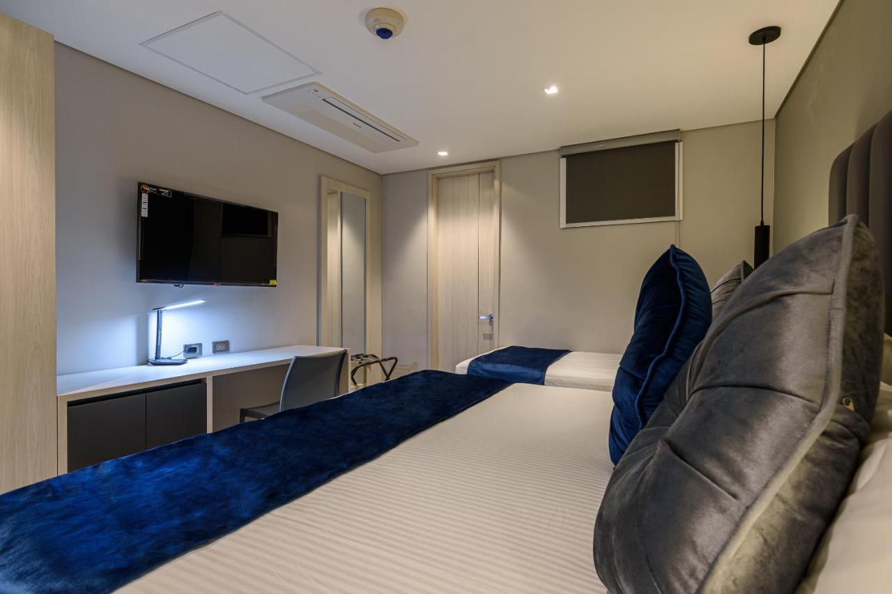 מדיין 4 Sur Hotel מראה חיצוני תמונה